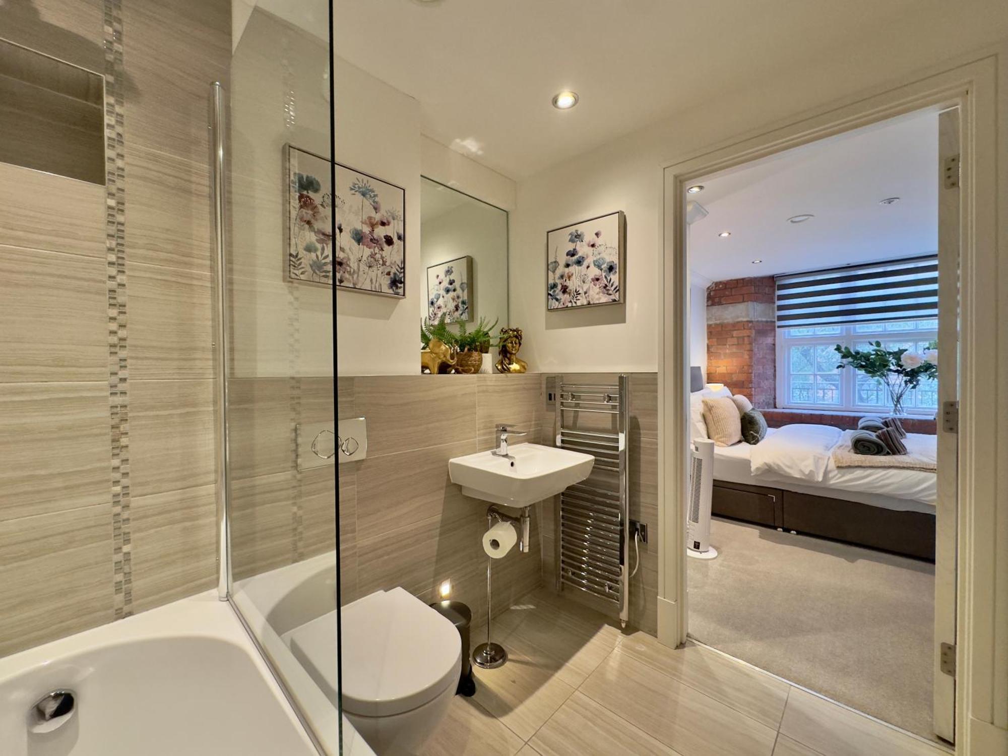 61 Cocoa Suite York Bagian luar foto